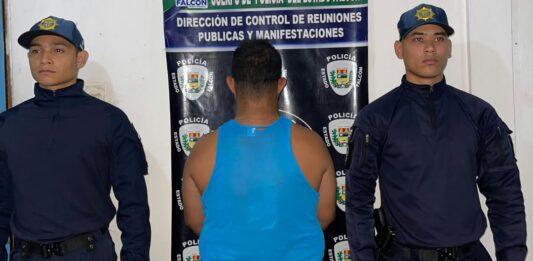 Detenido por agredir a una funcionaria y generar destrozos en la sede policial de Las Velitas
