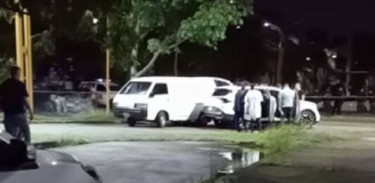 Sicarios en moto asesinan a comerciante en Valencia