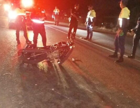 Tragedia en la Morón-Coro: motorizado fallece tras colisionar con un camión en Puerto Cumarebo