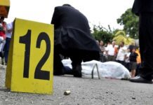 Ráfaga mortal en la San Martín: acribillan a una pareja en moto a la altura del Bloque de Armas