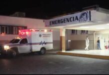 Susto en la vía principal de Buena Vista: Un motorizado resultó herido en deslizamiento