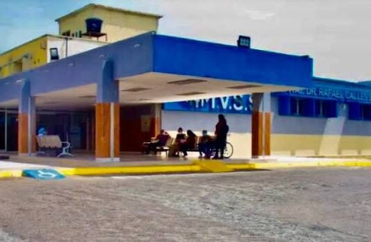 Obrero resulta lesionado tras accidente laboral en Puerta Maraven