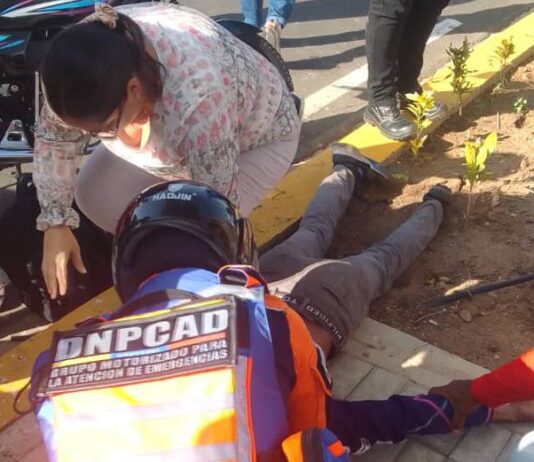Colisión en la avenida Independencia deja dos lesionados en Coro