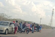 Vídeo| Una joven perdió la vida tras fatal deslizamiento de moto en El Taparo