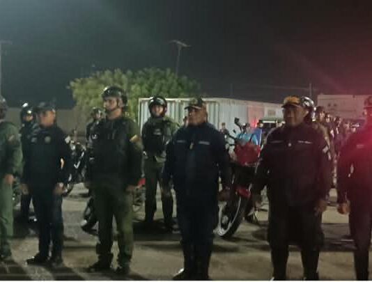Fusión Militar-Policial despliega operativo de patrullaje para blindar la seguridad en Punta Cardón