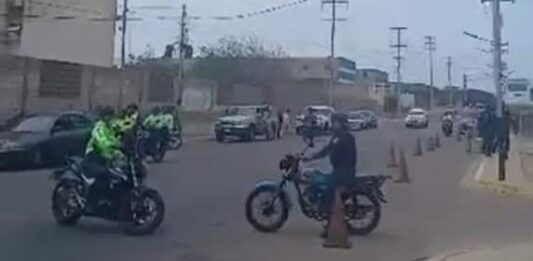 Vídeo|En este momento se lleva a cabo la presentación del conductor del «Machito» involucrado en el arrollamiento del mototaxista