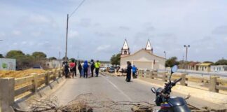 Protesta en El Hato llega a su fin tras compromiso de Hidrofalcón para restablecer el agua
