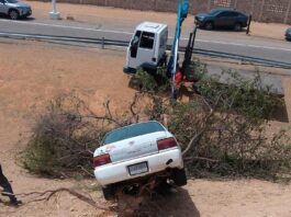 Vuelco de vehículo en el distribuidor Bolívar del sector Las Margaritas deja solo daños materiales