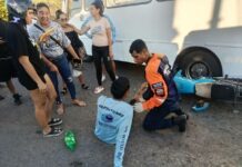 Colisión deja a un motorizado lesionado tras maniobra indebida del conductor de un autobús