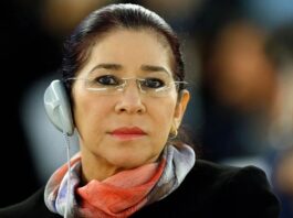 Cilia Flores insiste en su solicitud de pasar a prisión domiciliaria antes del comienzo de su juicio