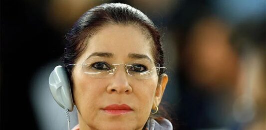 Cilia Flores insiste en su solicitud de pasar a prisión domiciliaria antes del comienzo de su juicio
