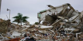 Tragedia en La Guaira: rescatan cuatro cuerpos más entre las ruinas del Residencias Caribe