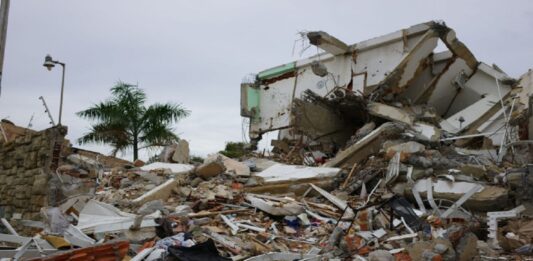 Tragedia en La Guaira: rescatan cuatro cuerpos más entre las ruinas del Residencias Caribe