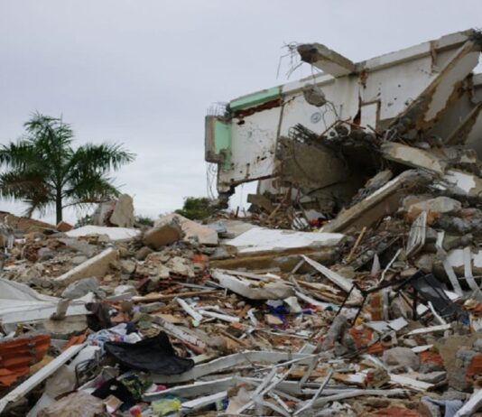 Tragedia en La Guaira: rescatan cuatro cuerpos más entre las ruinas del Residencias Caribe