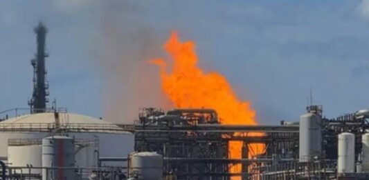 Controlan conato de incendio en Refinería Cardón