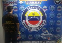 Detenido comerciante por golpear a una persona en el rostro