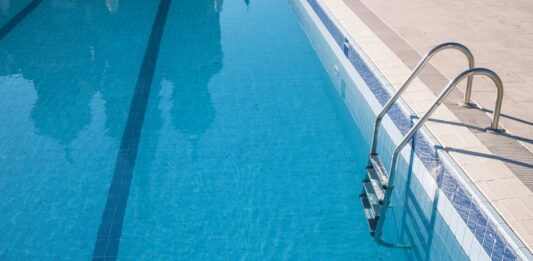 Tragedia en Maracaibo: Un niño de dos años muere ahogado en la piscina de su casa