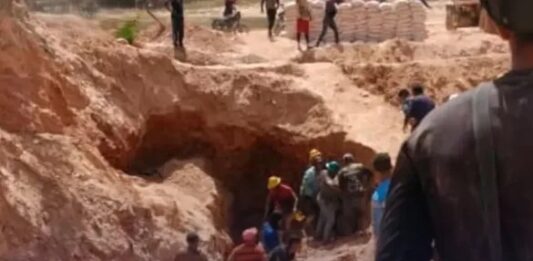 Dos mineros mueren sepultados tras colapso de una mina en Bolívar