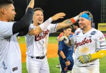 Caribes remontó ante los Leones
