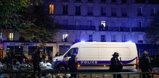 Toque de queda en varias ciudades de Francia tras saqueos