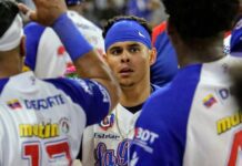 Tiburones ganó el duelo capitalino