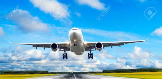 Plantean que Venezuela sea centro de abastecimiento de combustible para aviones en Latinoamérica y el Caribe