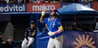 Tiburones logró cuarta victoria