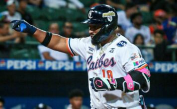 Caribes embosca a las Águilas con rally mortal de cinco carreras en Puerto La Cruz