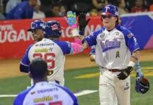 Tiburones y Águilas imponen su ley a fuerza de batazos en la LVBP