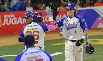 Tiburones y Águilas imponen su ley a fuerza de batazos en la LVBP
