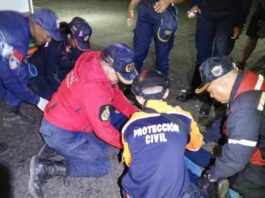 Mujer resulta lesionada tras aparatosa colisión entre moto y grúa en la Variante Norte de Coro